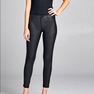 ACTIVE USA skinny leather faux pants